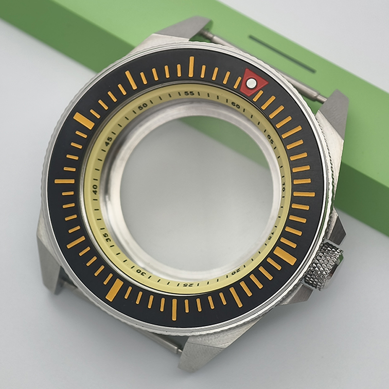 علبة ساعة سيلفر كينج ساموراي ب - مراجعة Citizen Watch Tsuyosa وسعره